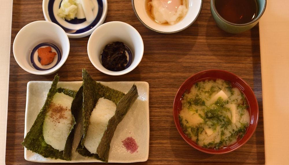 Court Hotel Niigata Kültér fotó
