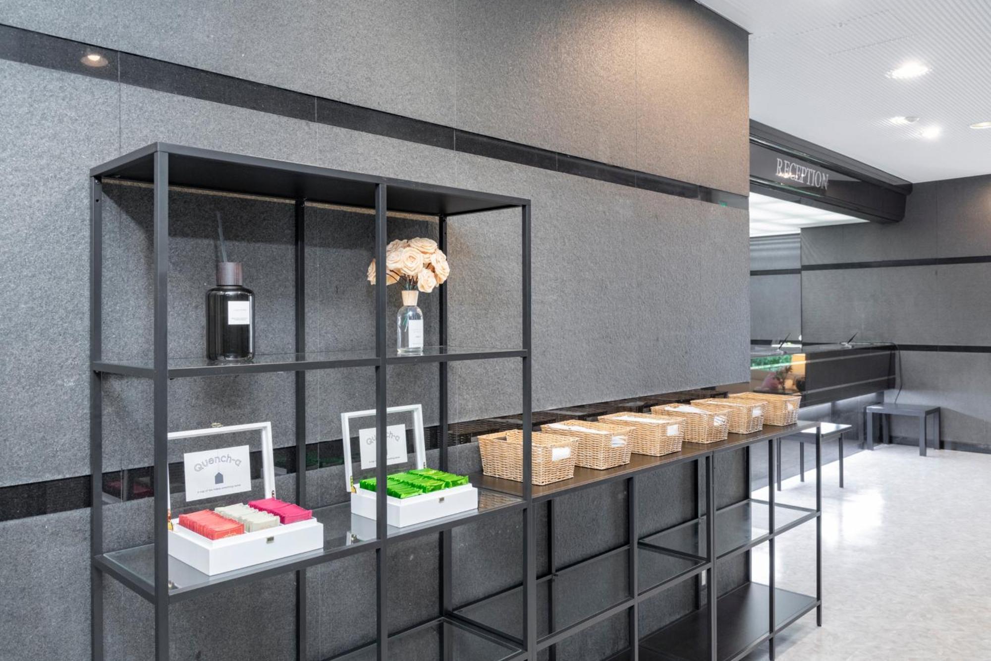 Court Hotel Niigata Kültér fotó