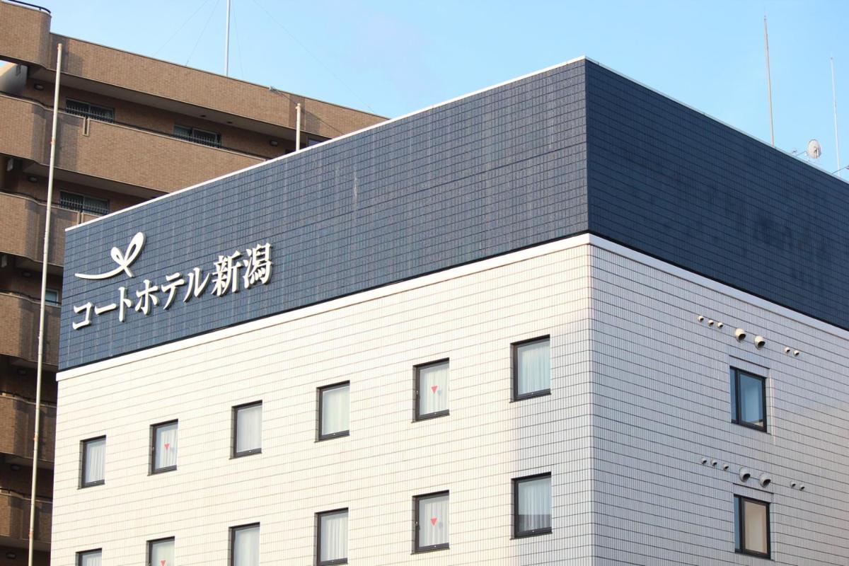 Court Hotel Niigata Kültér fotó