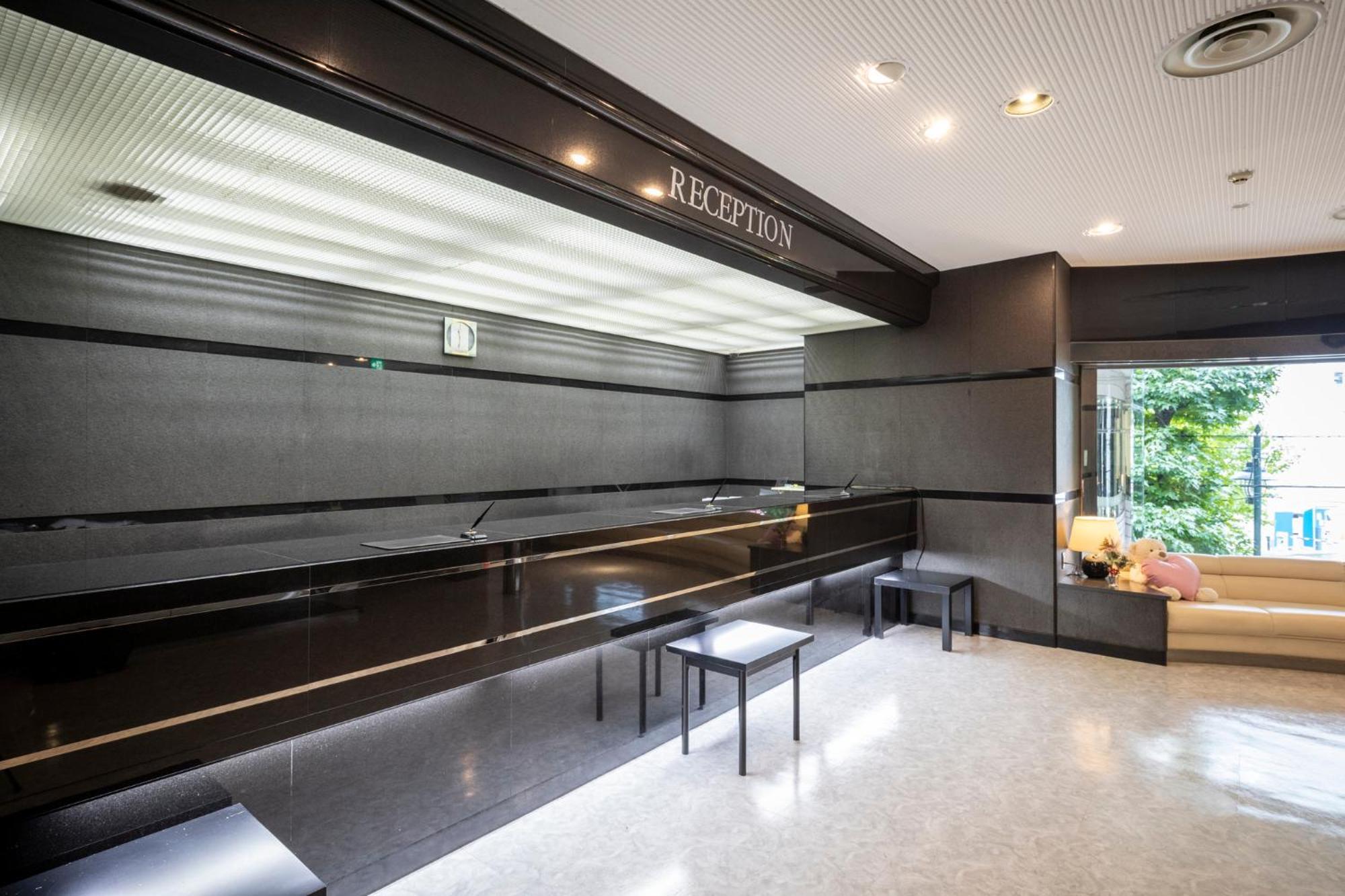 Court Hotel Niigata Kültér fotó