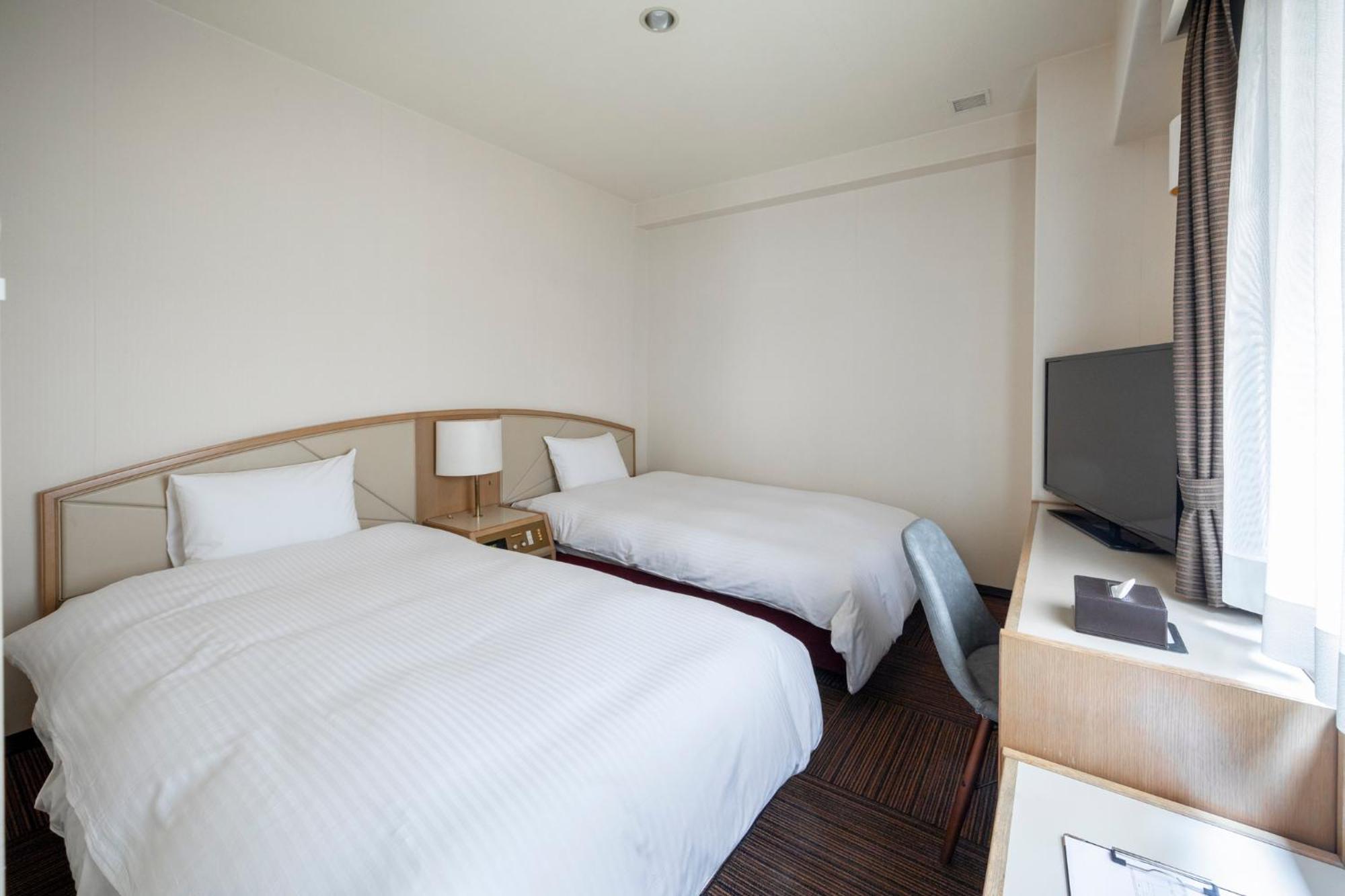 Court Hotel Niigata Kültér fotó